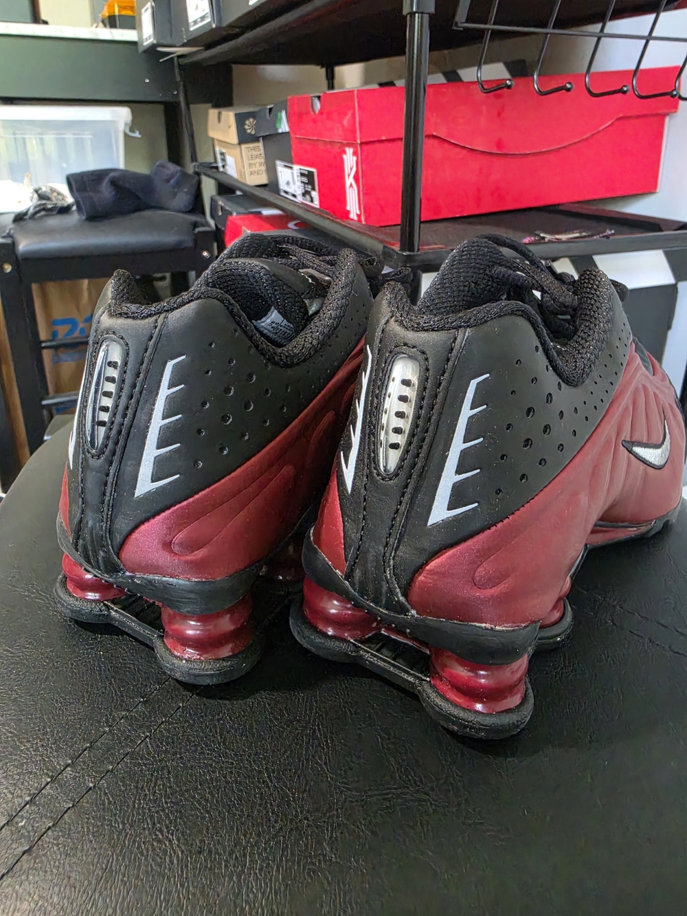 Nike Shox R4 - Picture 2 of 6